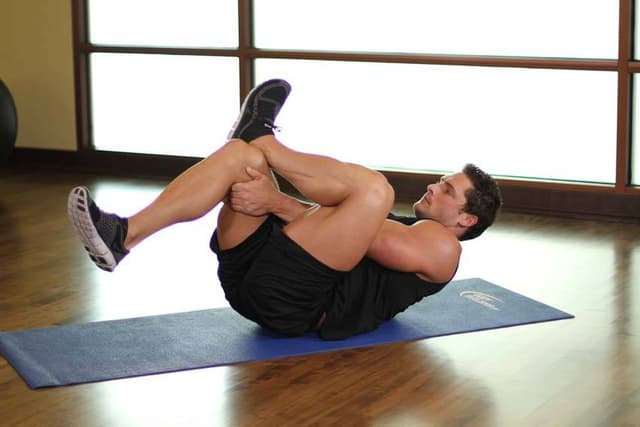 Ending position of Ankle On The Knee
