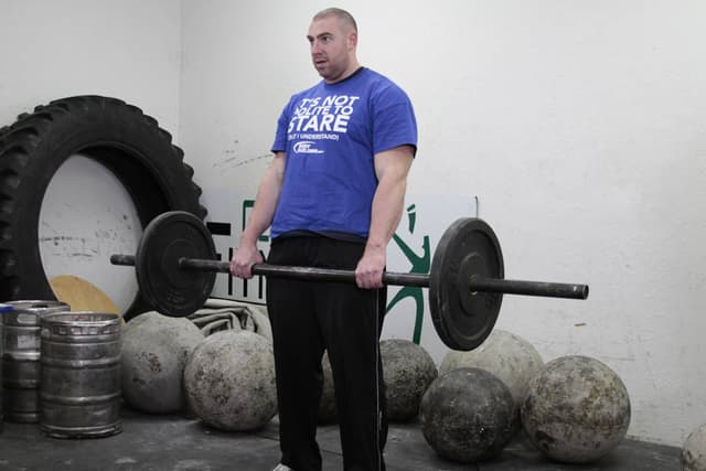 Ending position of Axle Deadlift