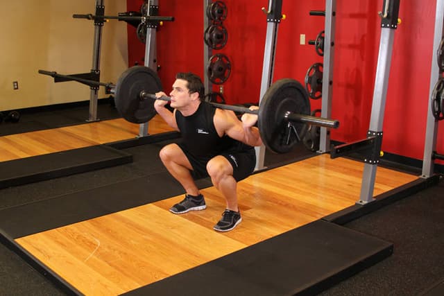 Ending position of Barbell Full Squat