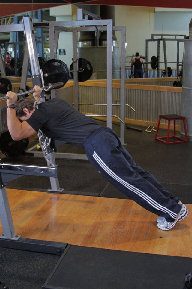 Ending position of Body Tricep Press