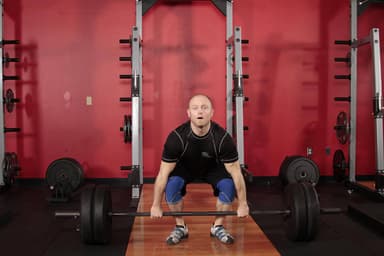 Starting position of Clean Deadlift