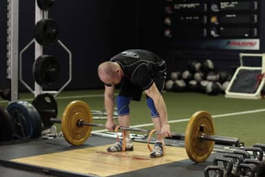 Deadlift with Bands - Step 1