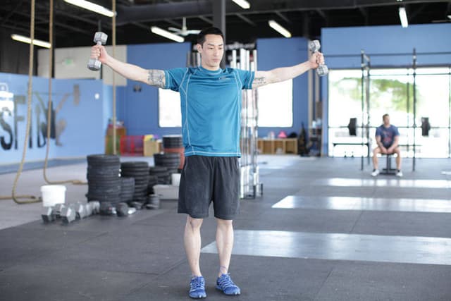 Ending position of Dumbbell Scaption