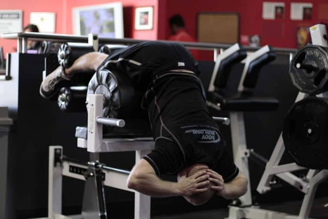 Starting position of Glute Ham Raise