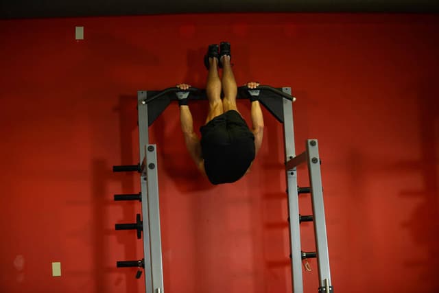 Ending position of Hanging Pike