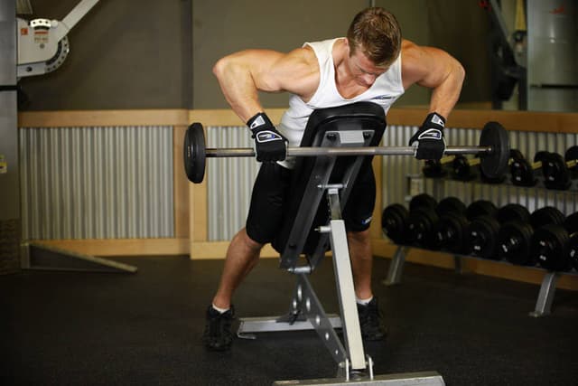 Ending position of Incline Bench Pull
