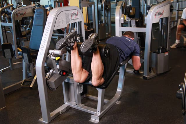 Ending position of Lying Leg Curls