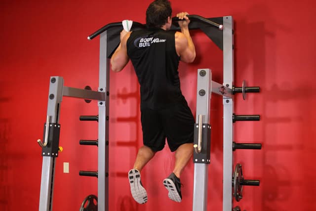 Ending position of One Arm Chin-Up
