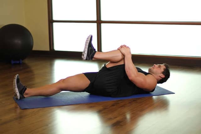 Ending position of One Knee To Chest