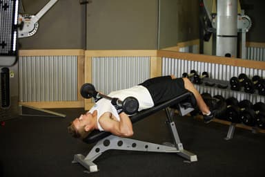 Press Sit-Up - Step 1