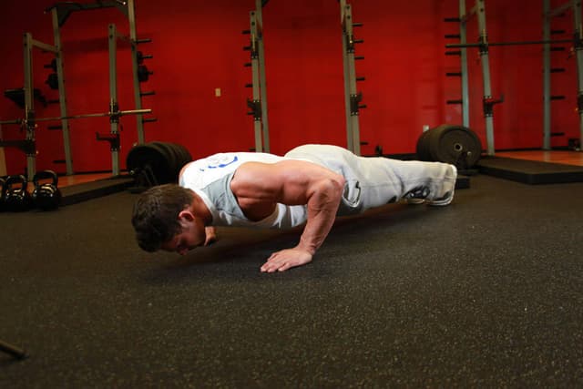 Ending position of Pushups