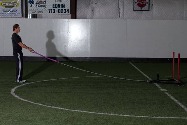 Starting position of Sled Reverse Flye