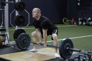 Sumo Deadlift - Step 1